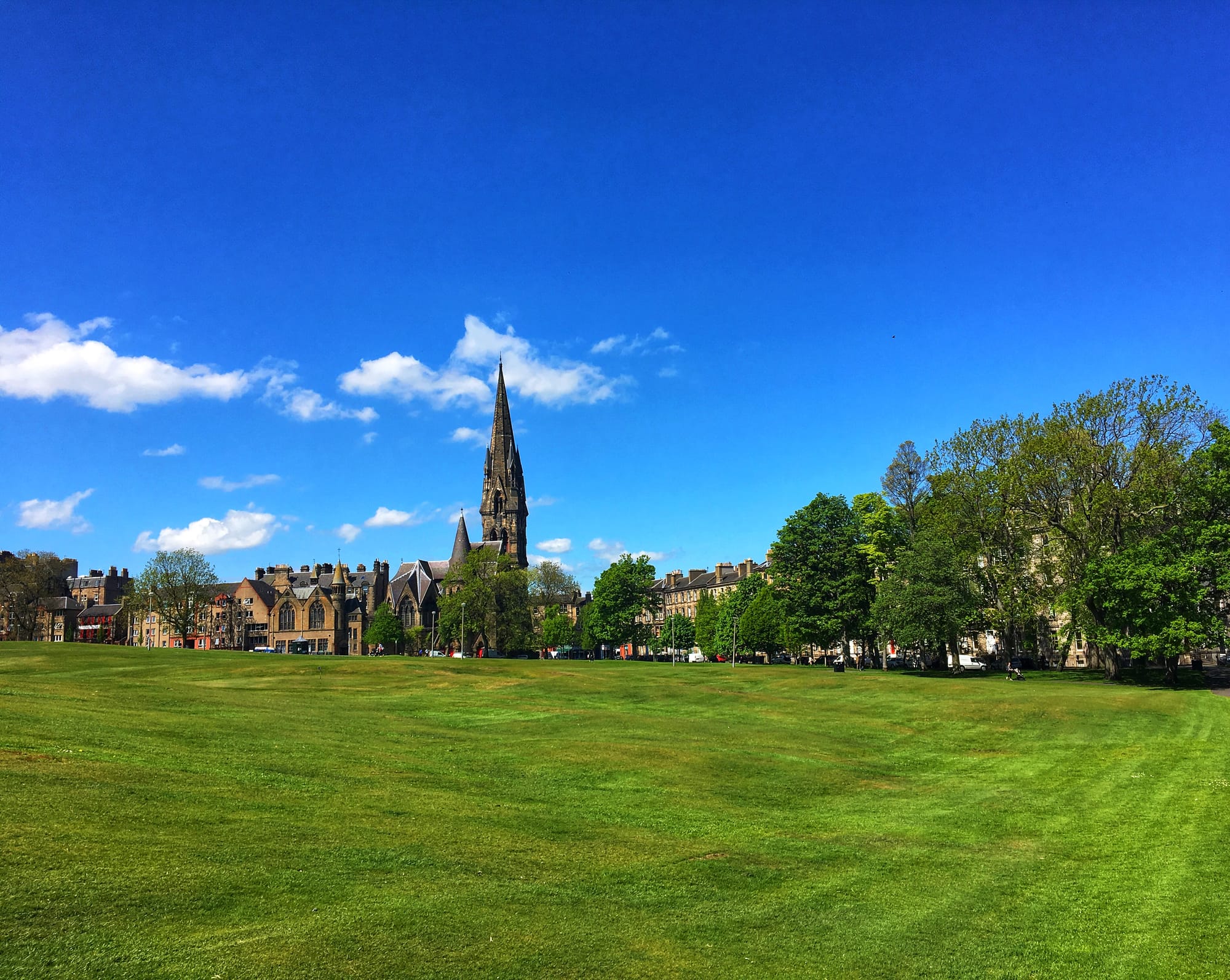 Looking over one of the grass patches that make up Bruntsfield Links, a park south of the city centre linking up to The Meadows.