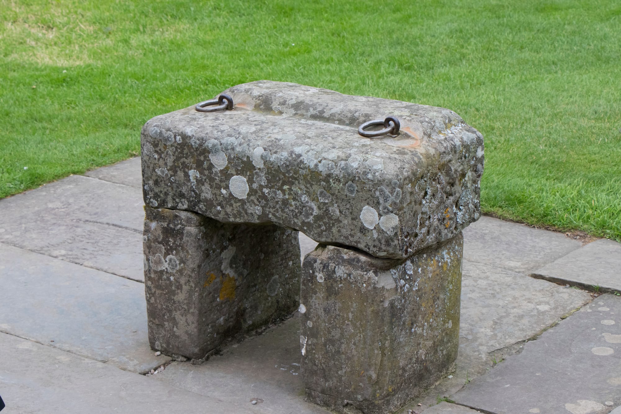 A replica Stone of Destiny shows how it might have been used as part of a throne at Scone.